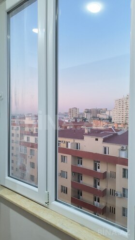 Продается 3-комн. новостройка 100 м², м. Ази Асланов, photo 1 from 17