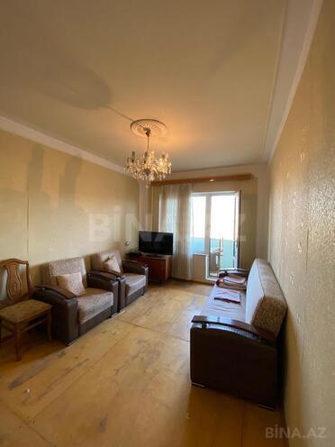 Satılır 4 otaqlı köhnə tikili 110 m², Qaraçuxur q., photo 1 from 18