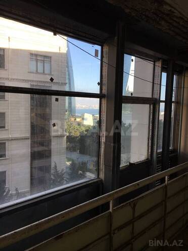 Продаётся 3-комн. вторичка 80 м², Сабаильский р., photo 10 from 16