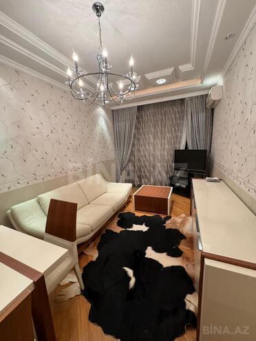Сдается 2-комн. новостройка 90 м², м. Иншаатчылар, photo 3 from 16