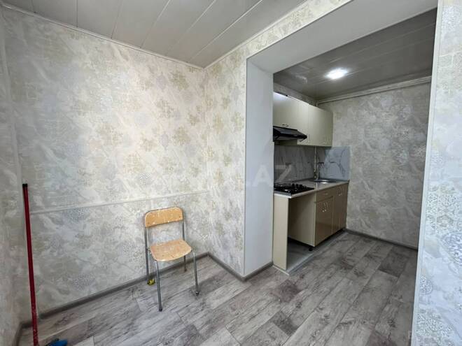 Satılır 2 otaqlı köhnə tikili 65 m², Qara Qarayev m., photo 10 from 17