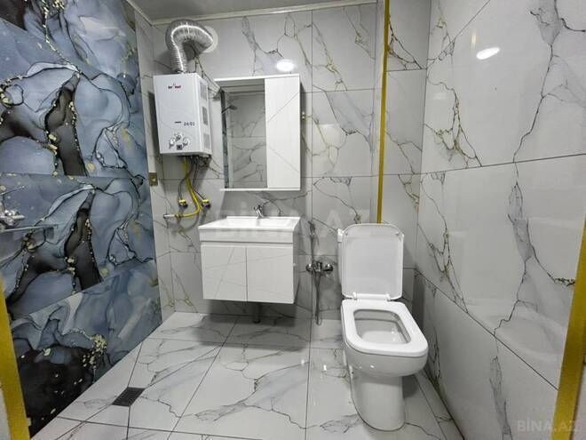 Satılır 2 otaqlı köhnə tikili 65 m², Qara Qarayev m., photo 12 from 17