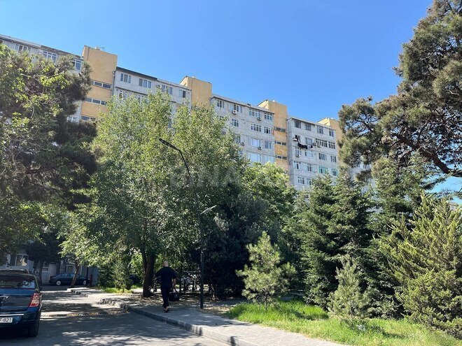 Продается 2-комн. вторичка 50 м², м. Гянджлик, photo 15 from 16