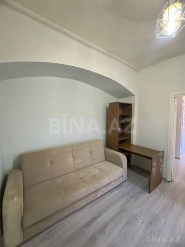 Продаётся 1-комн. вторичка 26 м², м. Низами, photo 5 from 9