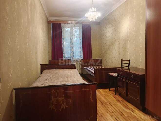İcarəyə verilir 3 otaqlı köhnə tikili 70 m², İnşaatçılar m., photo 4 from 16