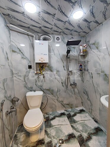 Satılır 2 otaqlı köhnə tikili 40 m², İnşaatçılar m., photo 10 from 12
