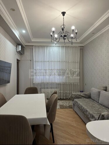 Сдается 2-комн. новостройка 73 м², м. Нариман Нариманов, photo 3 from 8