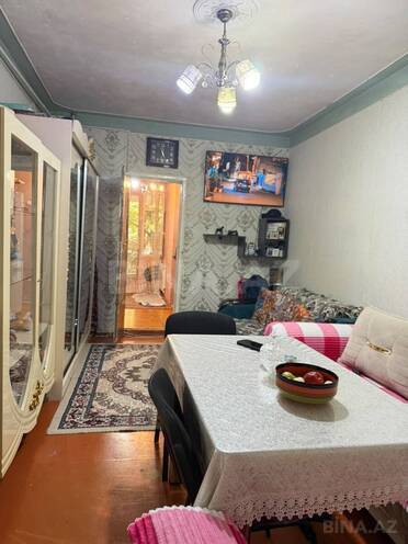 Продается 1-комн. вторичка 30 м², м. Азадлыг проспекти, photo 1 from 9