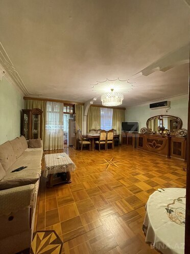 Продается 4-комн. вторичка 130 м², м. Азадлыг проспекти, photo 3 from 17