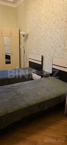 Сдаётся 2-комн. вторичка 80 м², м. Ичеришехер, photo 12 from 15