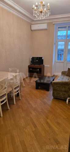 Сдаётся 2-комн. вторичка 80 м², м. Ичеришехер, photo 7 from 15