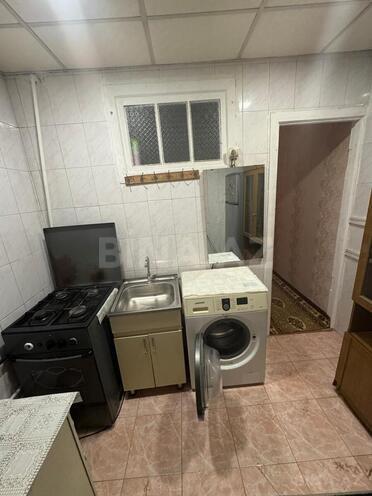 Satılır 3 otaqlı köhnə tikili 50 m², Elmlər Akademiyası m., photo 4 from 11