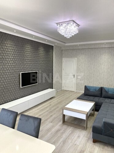 Сдается 2-комн. новостройка 70 м², м. Гянджлик, photo 1 from 14