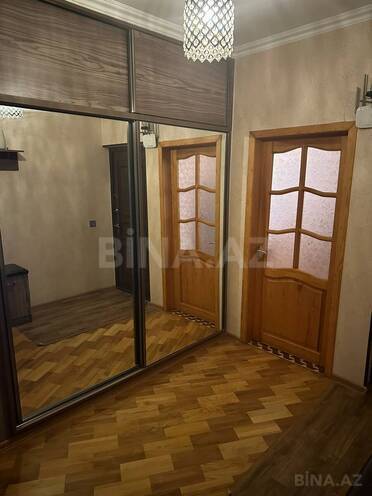 Satılır 4 otaqlı köhnə tikili 114 m², Yeni Günəşli q., photo 17 from 24