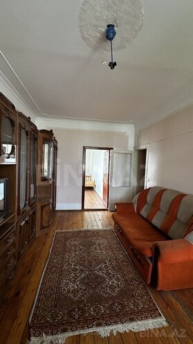 Продается 2-комн. вторичка 52 м², м. Мемар Аджеми, photo 1 from 9