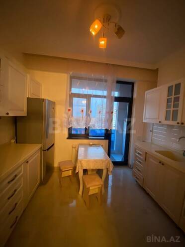 Продаётся 3-комн. новостройка 90 м², м. Кара Караев, photo 12 from 19