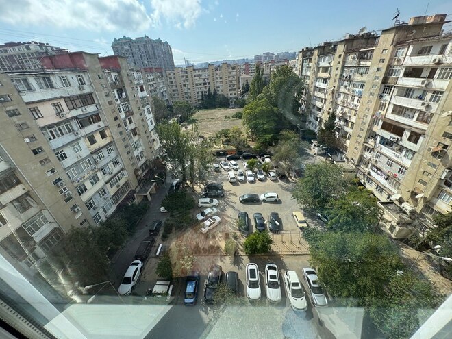 Продаётся 3-комн. вторичка 77 м², Бинагадинский р., photo 21 from 22
