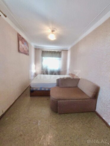 Продается 2-комн. вторичка 55 м², м. Нефтчиляр, photo 4 from 13