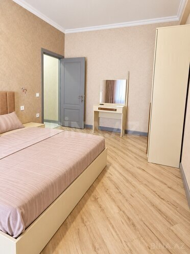 Сдается 2-комн. новостройка 95 м², м. Дернегюль, photo 1 from 10