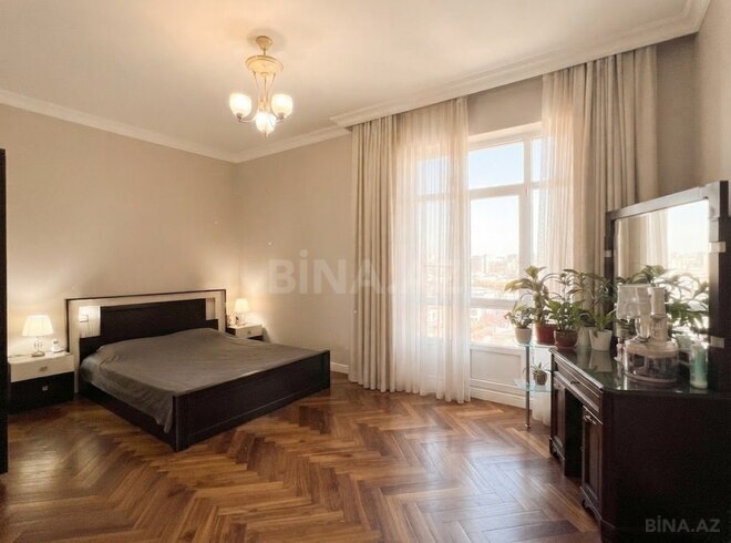 Продаётся 3-комн. вторичка 86 м², м. Ахмедлы, photo 1 from 7