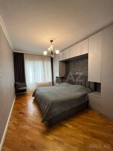 Satılır 4 otaqlı köhnə tikili 110 m², Azadlıq Prospekti m., photo 9 from 26