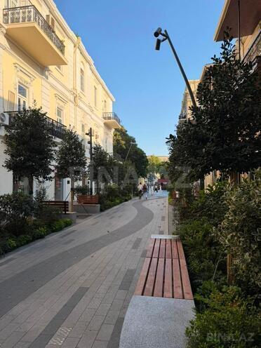Satılır 3 otaqlı yeni tikili 191 m², İçəri Şəhər m., photo 3 from 21