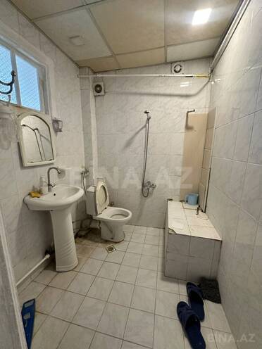 Продается 3-комн. вторичка 50 м², м. Элмляр Академиясы, photo 12 from 14