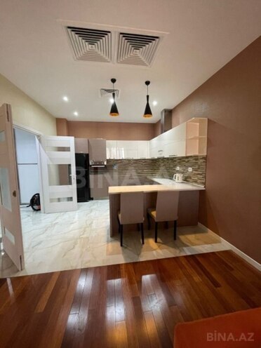 Сдаётся 3-комн. новостройка 110 м², м. Ичеришехер, photo 9 from 19
