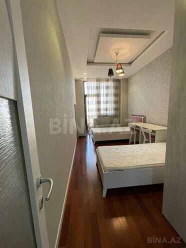 Сдаётся 3-комн. новостройка 110 м², м. Ичеришехер, photo 8 from 19