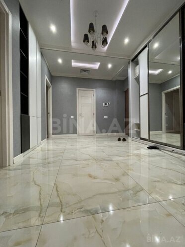 Сдаётся 3-комн. новостройка 110 м², м. Ичеришехер, photo 13 from 19