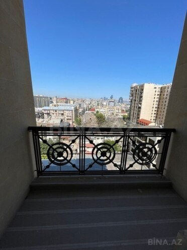 Сдаётся 3-комн. новостройка 110 м², м. Ичеришехер, photo 5 from 19