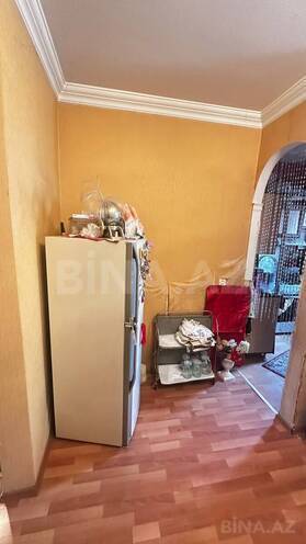 Satılır 2 otaqlı köhnə tikili 60 m², Nəsimi r., photo 12 from 17
