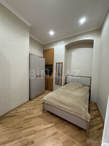 Сдается 4-комн. вторичка 160 м², м. Низами, photo 9 from 16