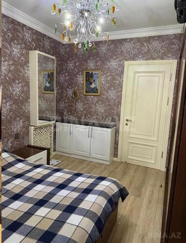 Продается 3-комн. вторичка 70 м², м. Гянджлик, photo 7 from 19