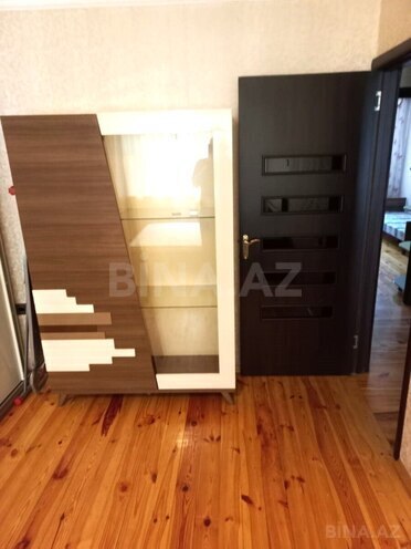 Сдается 3-комн. вторичка 72 м², м. Нефтчиляр, photo 10 from 12