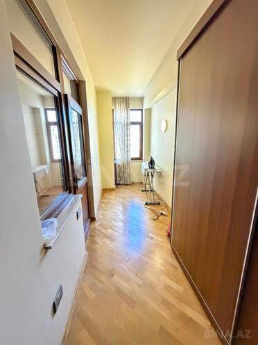 İcarəyə verilir 4 otaqlı yeni tikili 200 m², Nərimanov r., photo 11 from 27