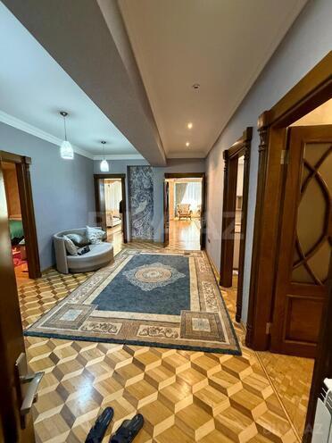 İcarəyə verilir 4 otaqlı yeni tikili 200 m², Nərimanov r., photo 24 from 27