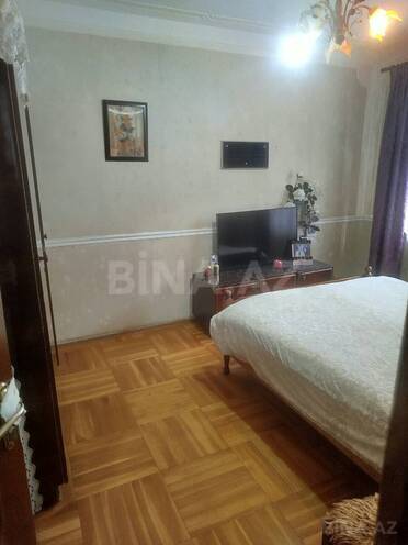 Продается 4-комн. вторичка 110 м², м. Ази Асланов, photo 4 from 18