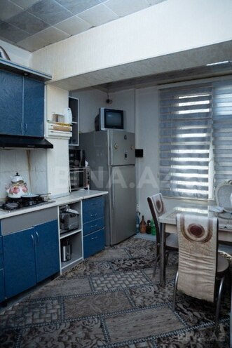 Satılır 5 otaqlı köhnə tikili 125 m², Azadlıq Prospekti m., photo 14 from 20