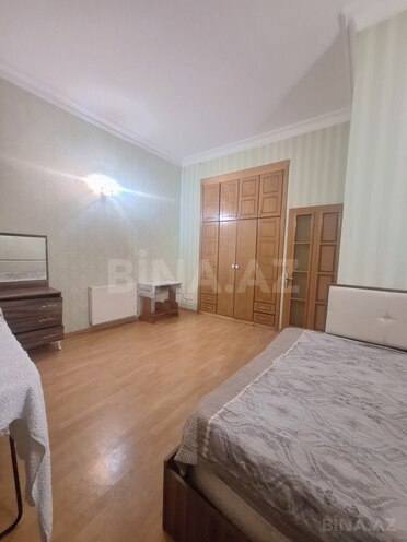 Сдается 3-комн. вторичка 120 м², м. Ичеришехер, photo 5 from 13