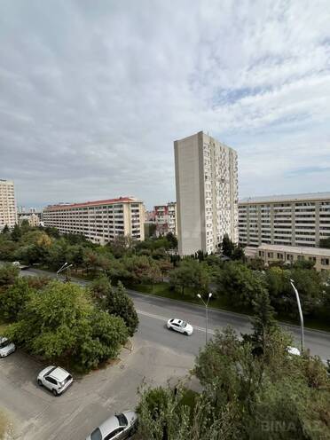 Satılır 4 otaqlı köhnə tikili 110 m², Azadlıq Prospekti m., photo 3 from 26