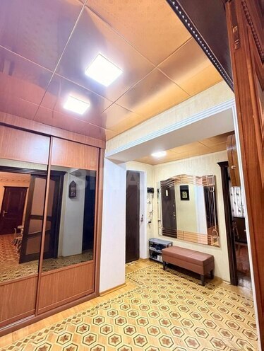 Продается 4-комн. вторичка 118 м², м. Элмляр Академиясы, photo 6 from 19