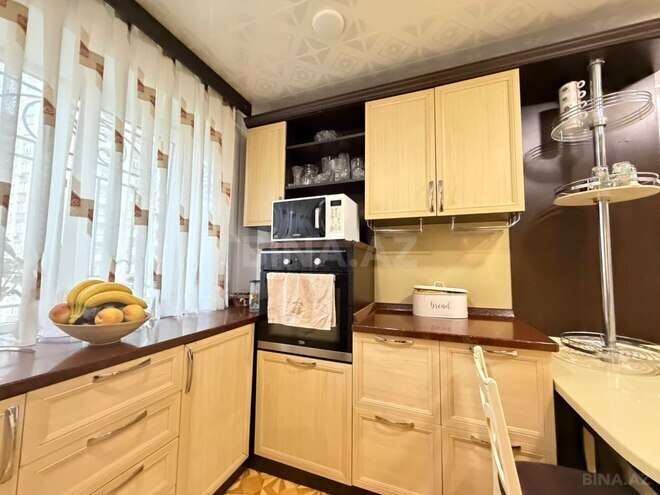 Продается 4-комн. вторичка 118 м², м. Элмляр Академиясы, photo 9 from 19
