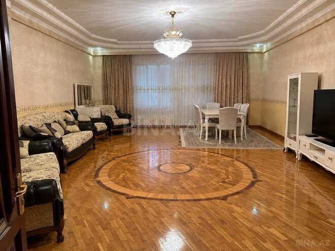 Сдается 5-комн. новостройка 220 м², м. Низами, photo 3 from 17