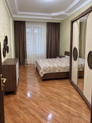Сдается 5-комн. новостройка 220 м², м. Низами, photo 9 from 17