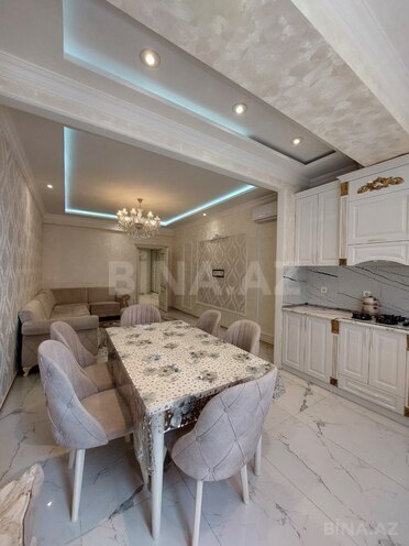 Сдается 3-комн. новостройка 110 м², м. Иншаатчылар, photo 15 from 22