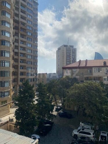 Satılır 3 otaqlı köhnə tikili 75 m², İçəri Şəhər m., photo 9 from 11
