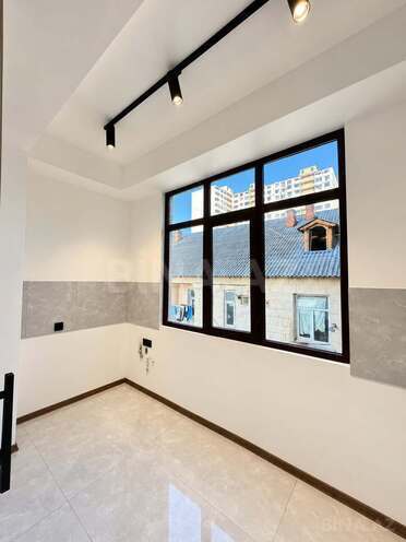 Продается 2-комн. новостройка 56 м², м. Нефтчиляр, photo 4 from 9