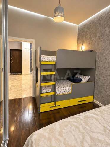Продается 2-комн. новостройка 75.6 м², м. Нефтчиляр, photo 5 from 11