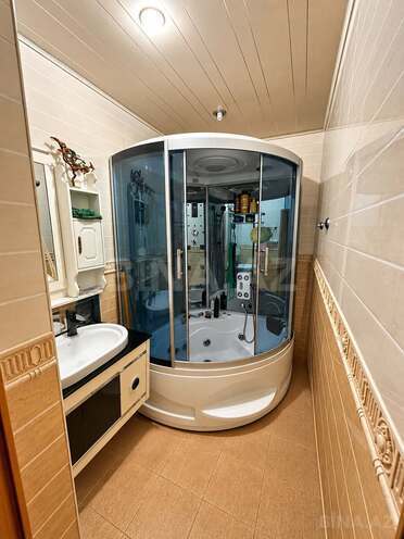 Продаётся 5-комн. вторичка 120 м², м. Халглар Достлугу, photo 7 from 11